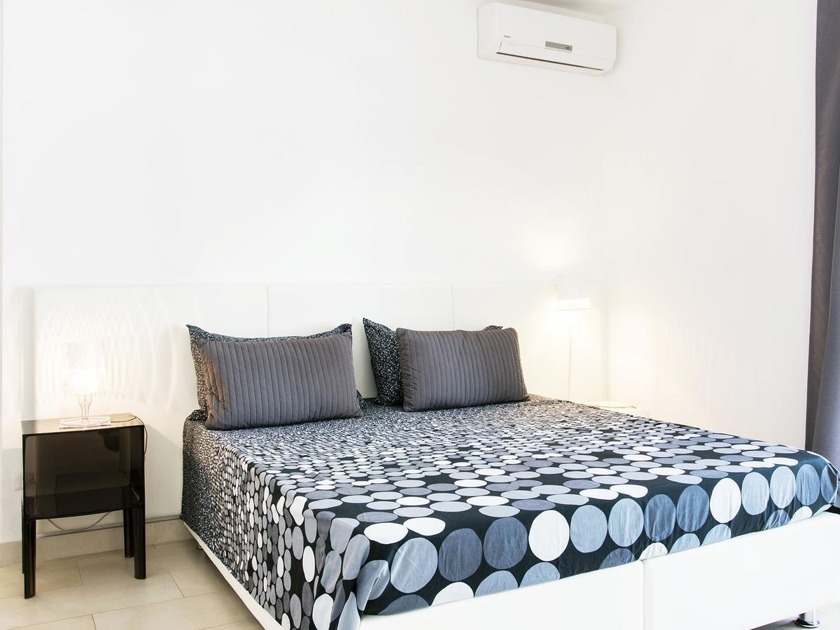 B&B Do'Mmilio โครโตเน ภายนอก รูปภาพ